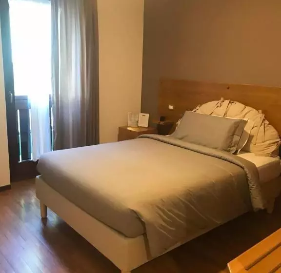 Standard Yhden Hengen Huone, Garni Sorriso