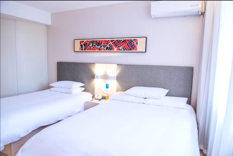 غرفة عائلية, Hanting  Jinan Quancheng Square Chaoshan Street