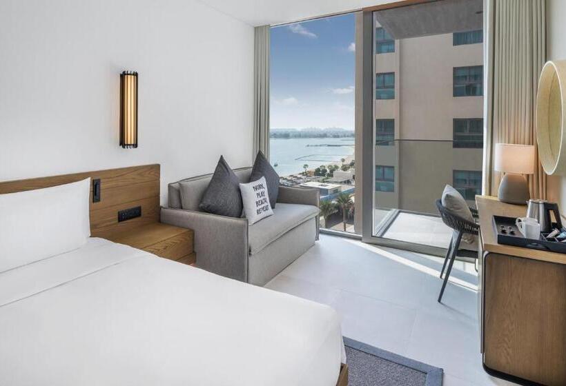 اتاق سوپریور سه تخته, Radisson Beach Resort Palm Jumeirah