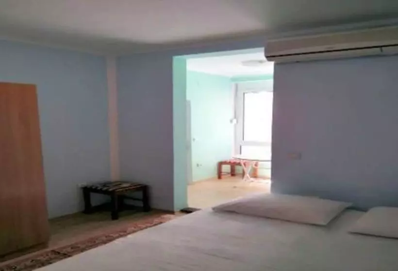 آپارتمان 2 خوابه با چشم‌انداز دریا, Castellamare Residence