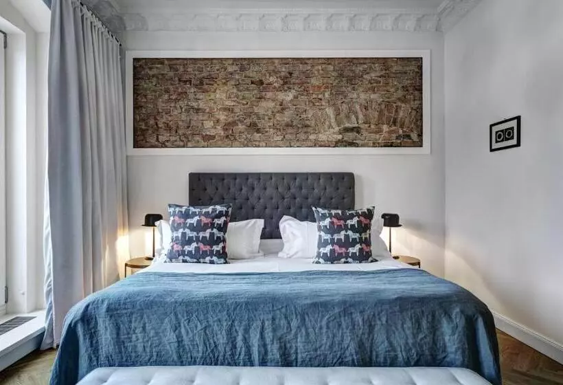 1 Schlafzimmer Apartment mit Balkon, Gorki Apartments