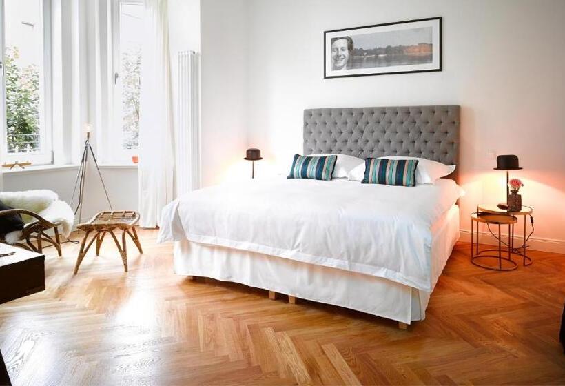 آپارتمان 1 خوابه با بالکن, Gorki Apartments