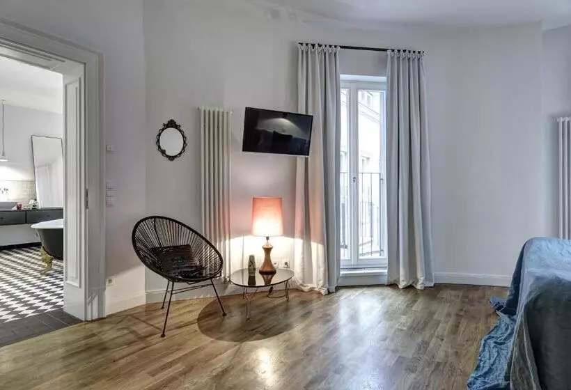 Standard Studio, Gorki Apartments