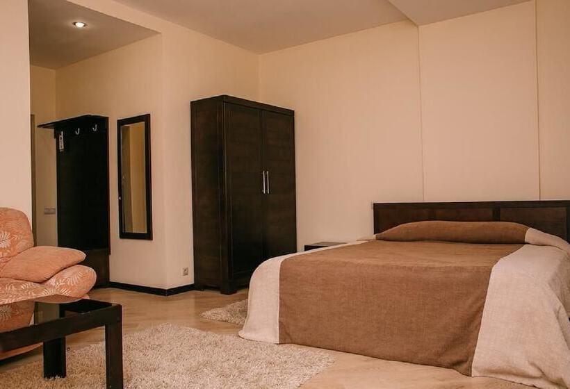 سوییت جونیور, Aibga