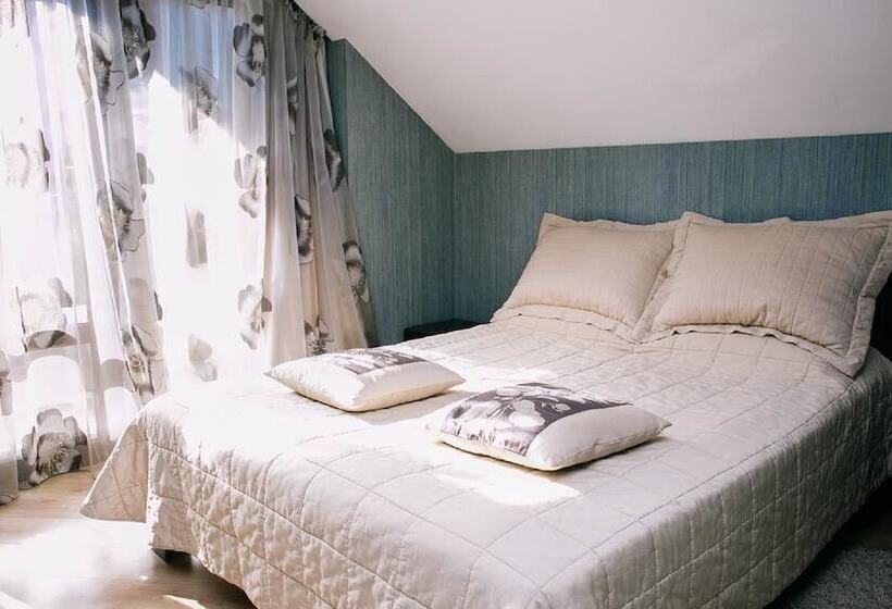 استودیوی لوکس, Aibga