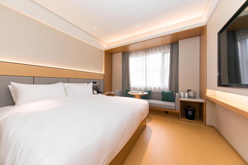 Номер Superior, Ji Hotel Shanghai Xujiahui