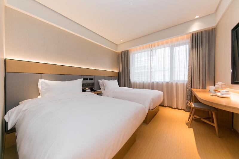 Номер Стандарт, Ji Hotel Shanghai Xujiahui