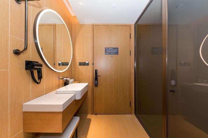 Номер Стандарт, Ji Hotel Shanghai Xujiahui