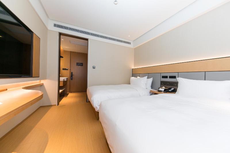 Номер Стандарт, Ji Hotel Shanghai Xujiahui