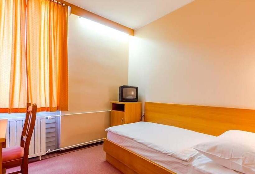 חדר יחיד קלאסי, Park