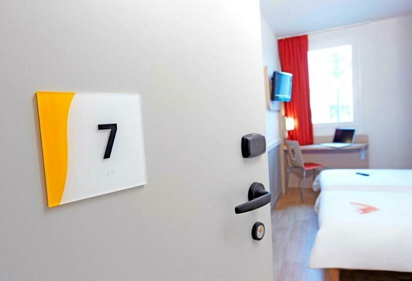 غرفة قياسية, Premiere Classe  Roissy  Aeroport Cdg  Le Mesnilamelot