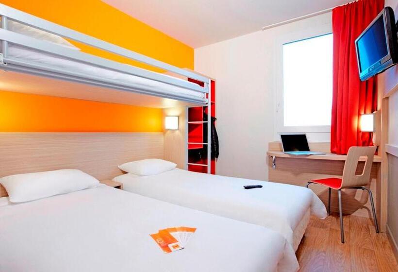 غرفة قياسية ثلاثية, Premiere Classe  Roissy  Aeroport Cdg  Le Mesnilamelot