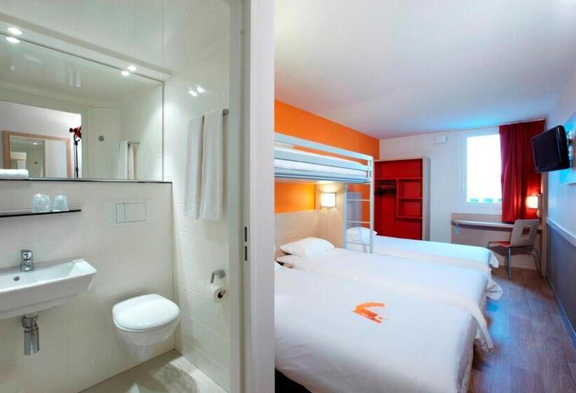 غرفة قياسية ثلاثية, Premiere Classe  Roissy  Aeroport Cdg  Le Mesnilamelot