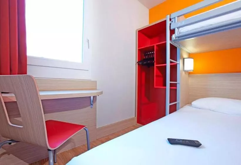 スタンダード４人部屋, Premiere Classe  Roissy  Aeroport Cdg  Le Mesnilamelot