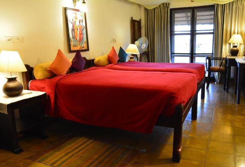 침실 1개 주택, Red Earth Kabini