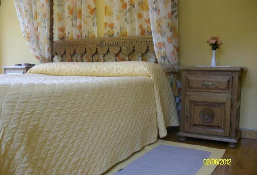 اتاق استاندارد با وان آب گرم, Posada Sobrevilla