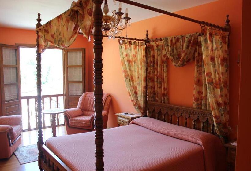 اتاق استاندارد با وان آب گرم, Posada Sobrevilla