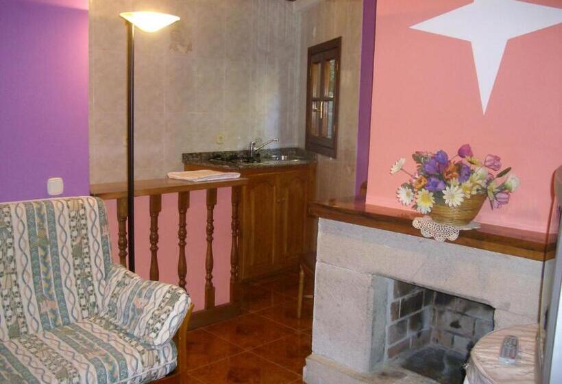 اتاق استاندارد چهار تخته, Posada Sobrevilla