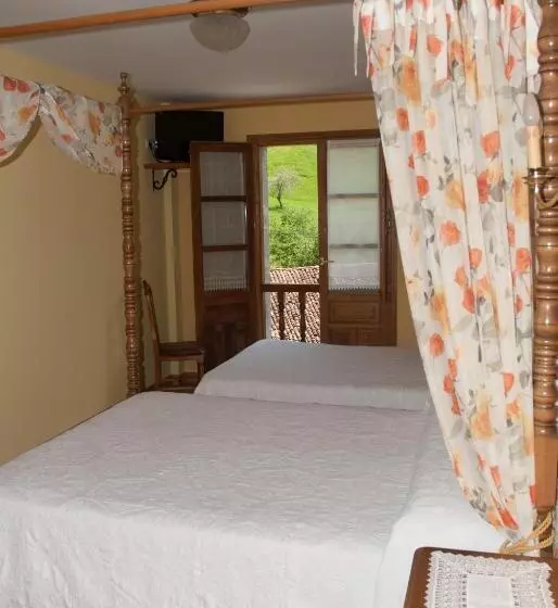 スタンダード４人部屋, Posada Sobrevilla