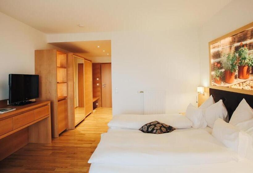 חדר סטנדרט נוף לאגם, Seerose