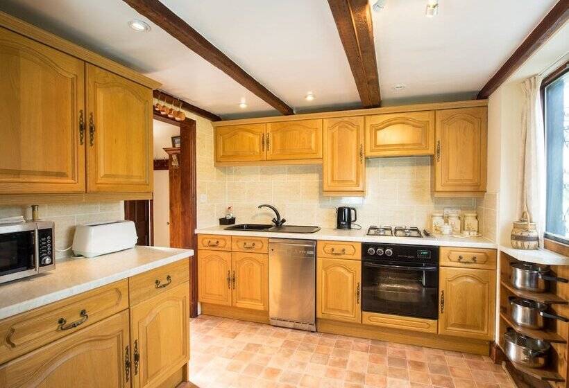 Номер Стандарт, Strenneth