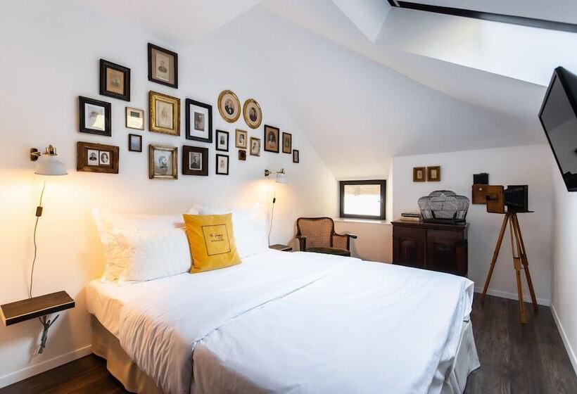 Номер Economy, Mr. Görgey Art Hotel & Bisztró