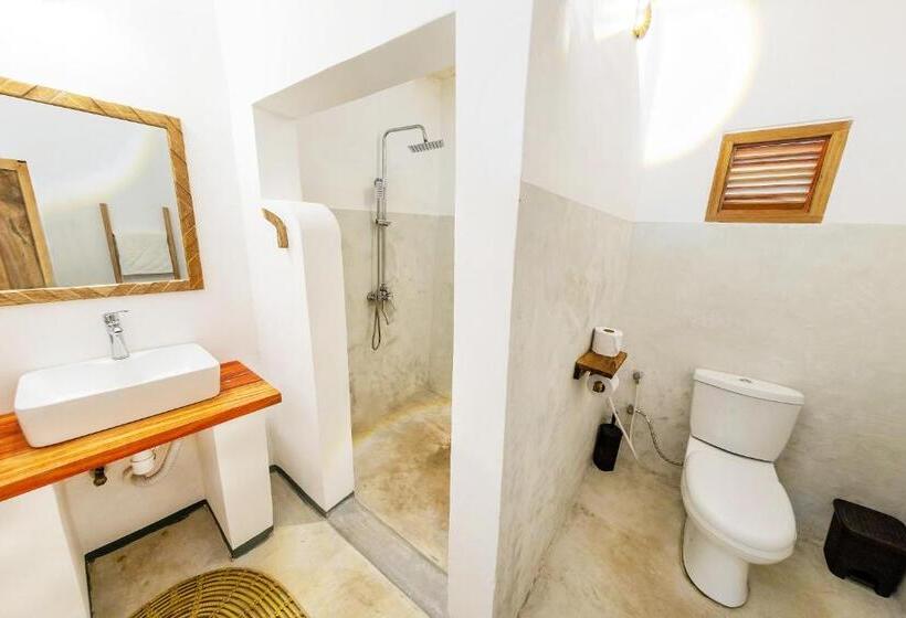 חדר משפחתי צדדי נוף לים, Natural Garden Boutique