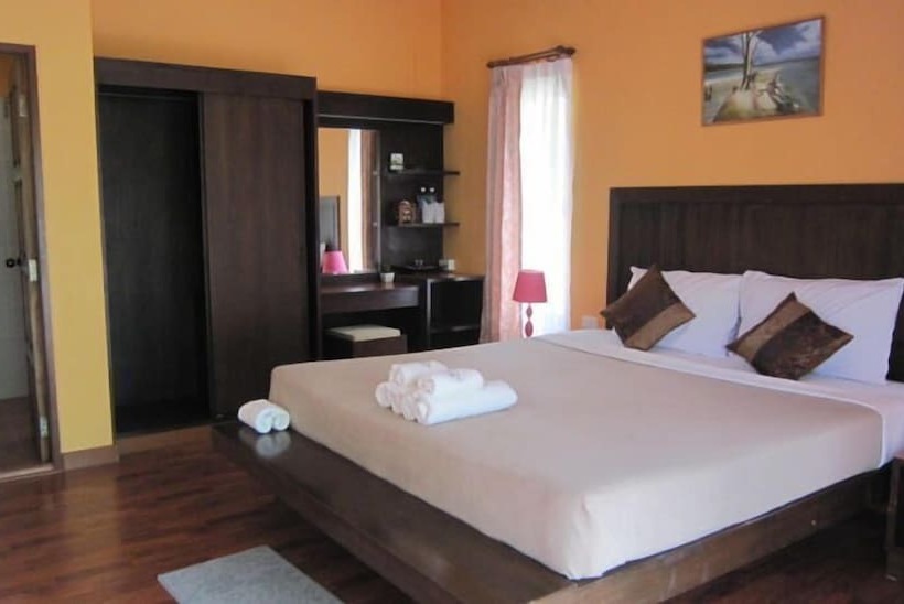 스탠다드 방갈로, Rangsiman Resort