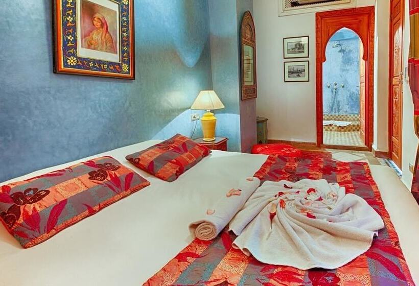 Superior Oda, Riad Kenzo