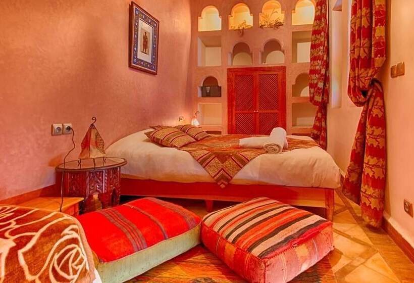Üç Kişilik Standart Oda, Riad Kenzo