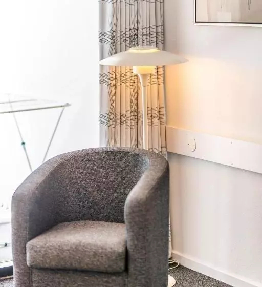 Standard Kolmen Hengen Huone, Strandhotel Balka Søbad