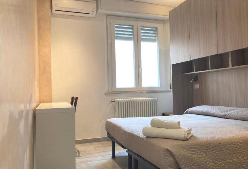 اتاق استاندارد چهار تخته, Villa Itala