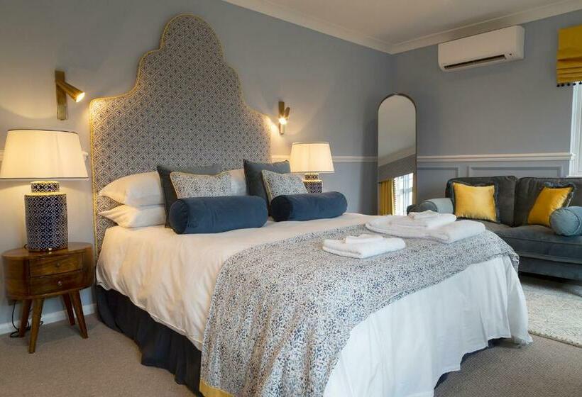 스탠다드 룸 킹사이즈 침대, Worlington Hall