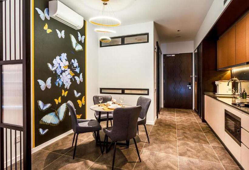 استودیوی استاندارد با تخت دو نفره بزرگ, Star Residence Klcc