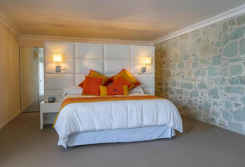 Люкс Deluxe Кровать Кинг, Casa Hidalgo Hotel Boutique