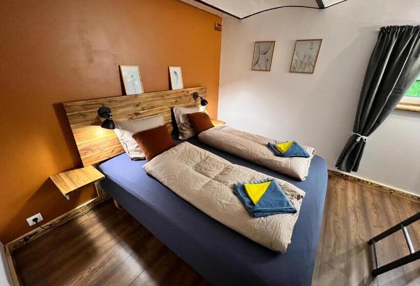 家庭房间共用浴室, Billund Bnb