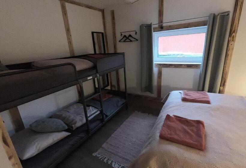 家庭房间共用浴室, Billund Bnb