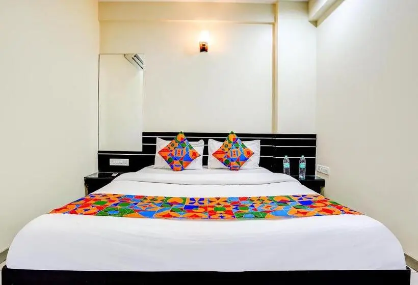 デラックスルーム, Fabhotel Sai Govind