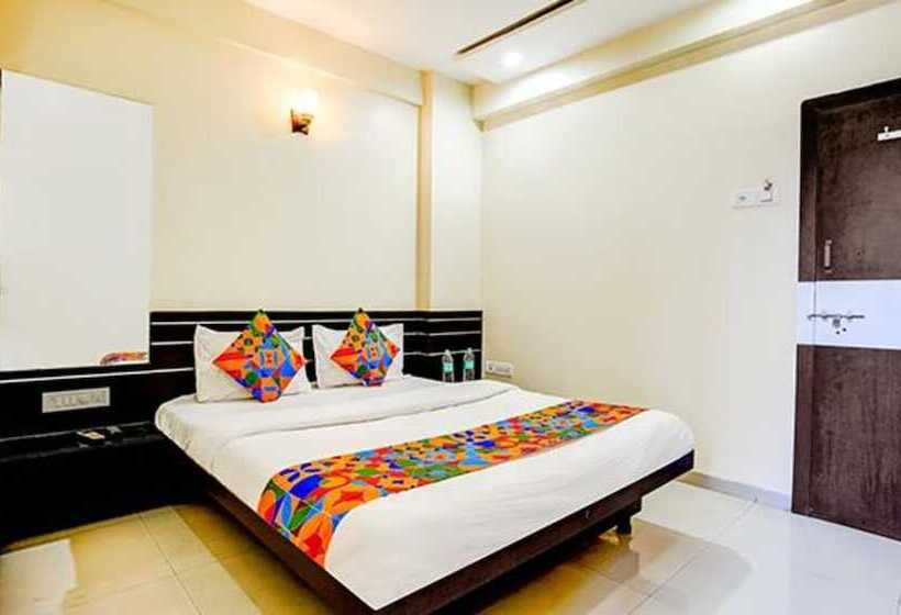 Номер Deluxe, Fabhotel Sai Govind