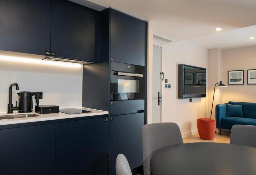 Студия Классика, Aparthotel Birmingham