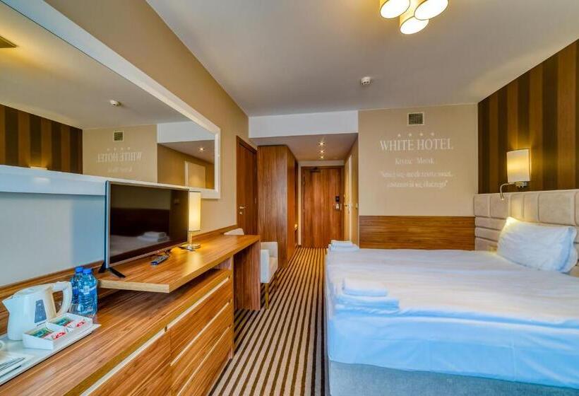 景色の見えるデラックスルーム, White