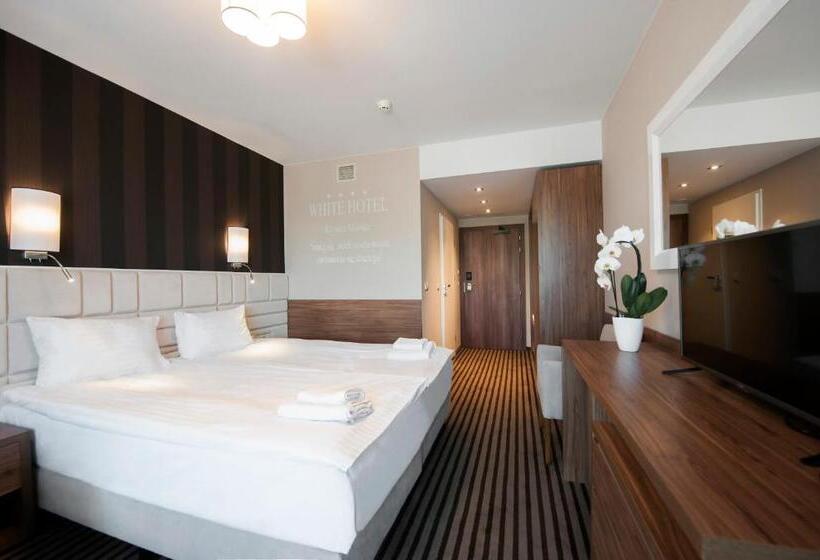 デラックスルーム, White