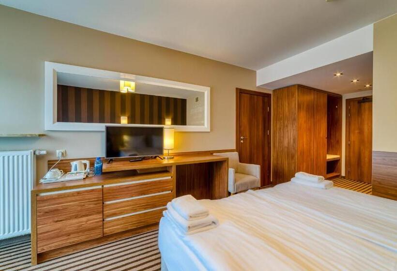 シティビューのデラックスルーム, White