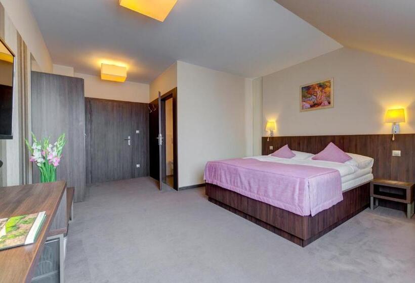 Номер Стандарт, Figa