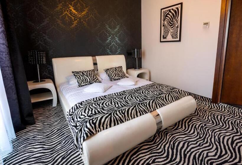 דירת חדר, Atena Wedding, Business & Spa