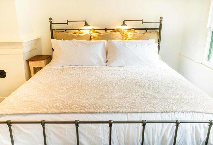 غرفة قياسية سرير كينج, Oakland House Seaside Inn & Cottages