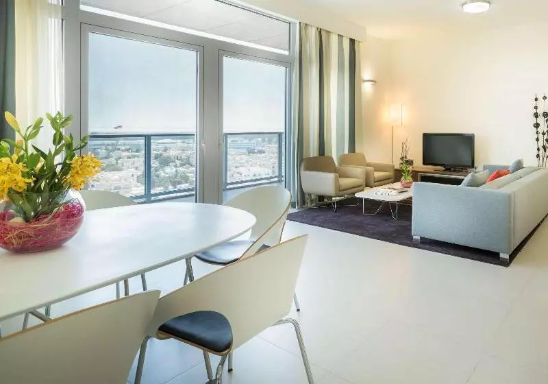 Executive-huoneisto 3 Makuuhuonetta, Adagio Abu Dhabi Al Bustan