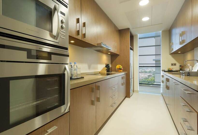 エクゼクティブアパートメントの３ベッドルーム, Adagio Abu Dhabi Al Bustan