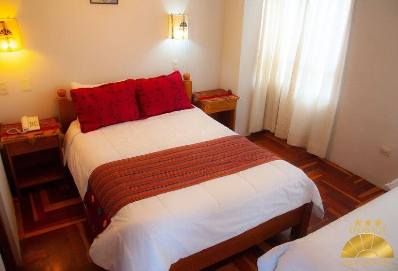 חדר סטנדרט לשלושה, Atlantis Hostal