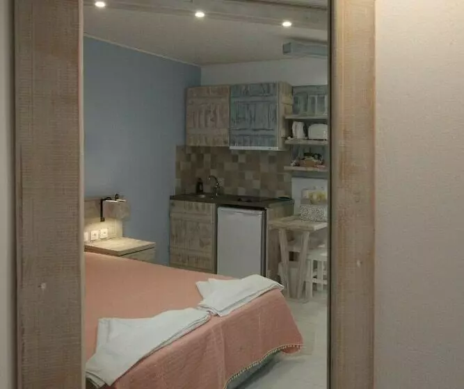 Premium-studio, Bella Vista Design Studios